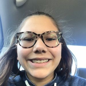 Meet your Posher, Ariana